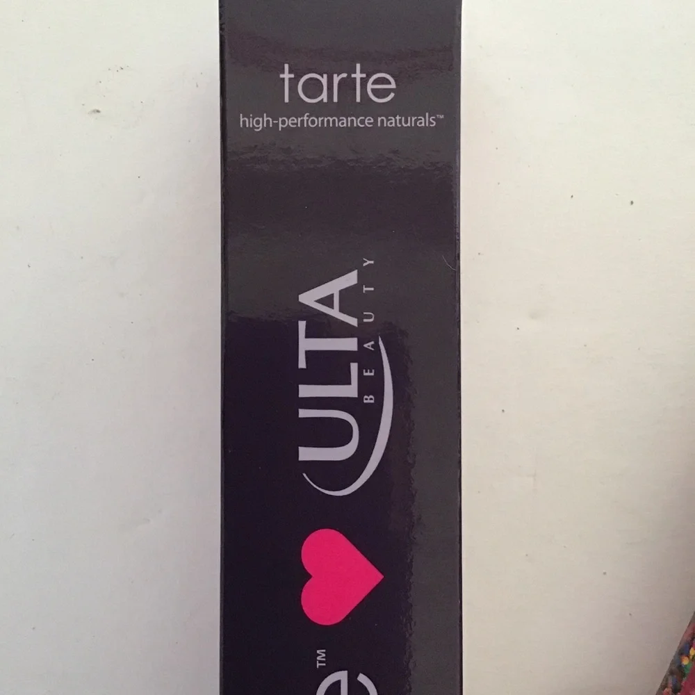 TARTE LIGHTS CAMERA ACTION MASCARA NWT